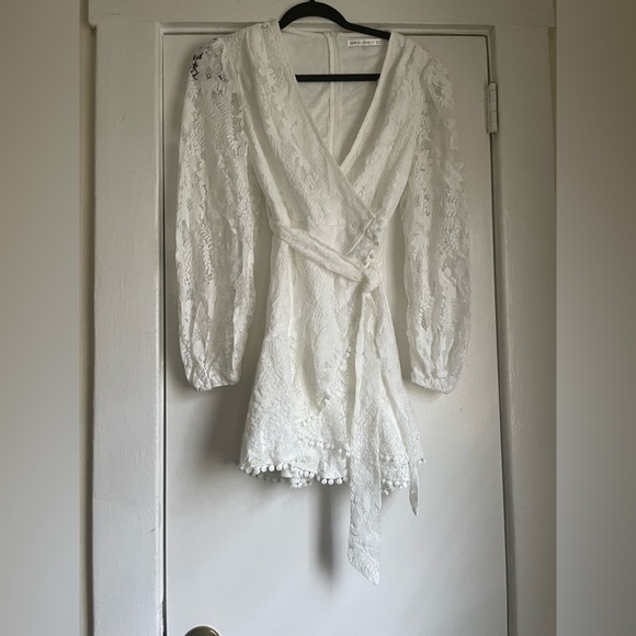 Saints + Secrets White Lace Mini Tie up Dress Size Small NWT - Picture 5 of 11